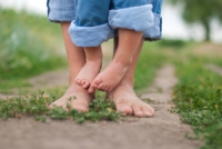 Should You and Your Children Go Barefoot?